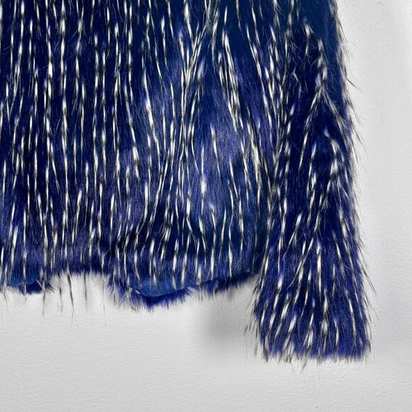 Navy Blue & White Faux Fur Jacket Cardigan Banana U.S.A. Size M Pre-Loved - Picture 12 of 14